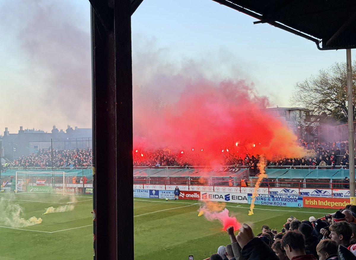 🇮🇪 Kicking off November with a day trip to Dublin. Proper Guinness, spice bag and a long awaited visit to Tolka Park. Not a classic on the pitch but enjoyed my visit to this magnificent old ground.

Shelbourne FC 0-0 St Patrick’s Athletic 
Ground 413
