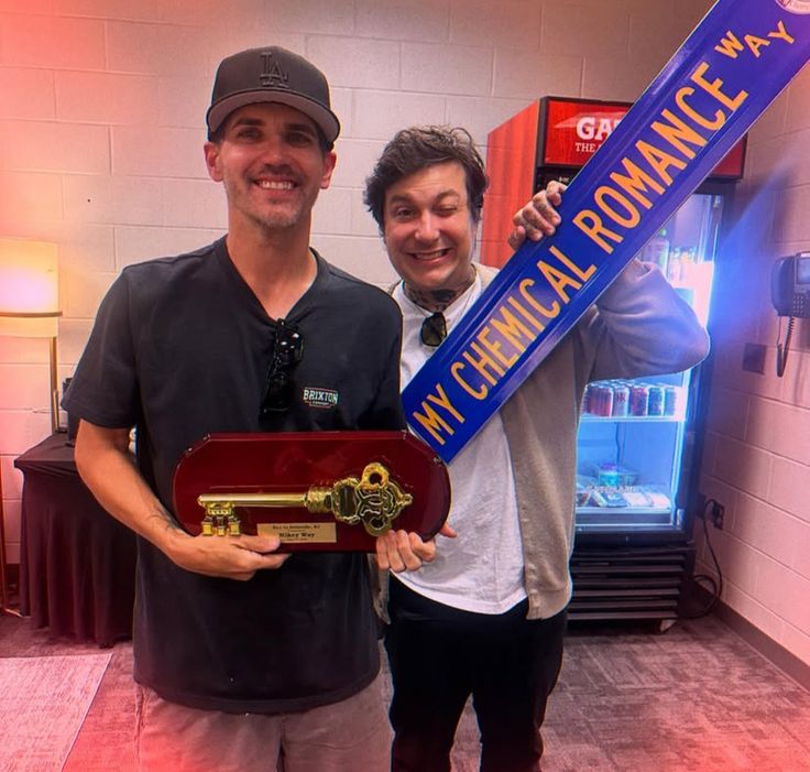 frikey_daily's tweet image. 