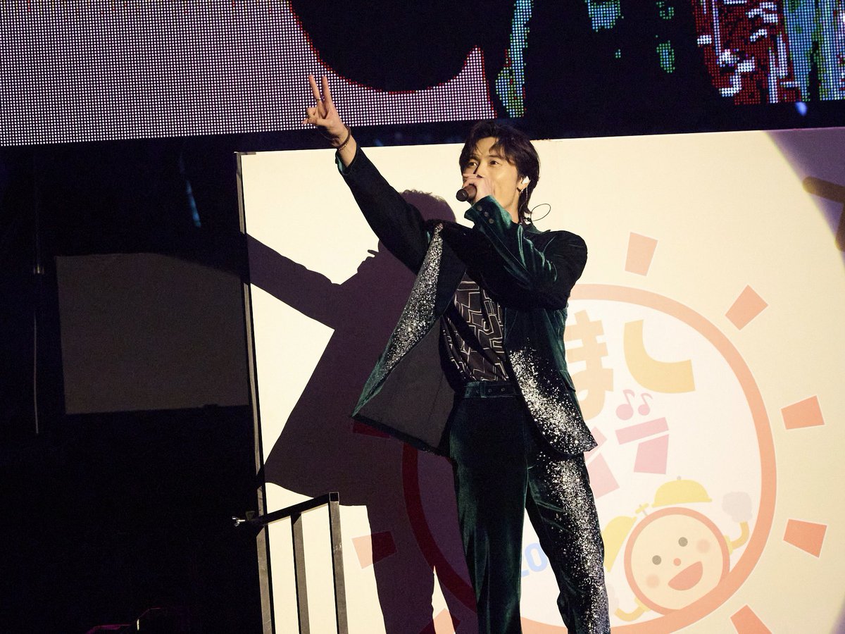 abcz_official's tweet photo. おすそ分け😋

はし
#めざましライブ https://t.co/oVVxzobKxG