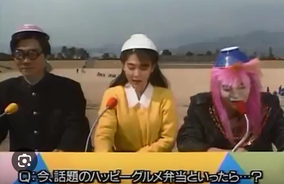 えーーーー、知らなかった。😱
お弁当どんどんって静岡以外にも店舗あるなんて。😅しかも隣の愛知県や神奈川県はまだしも東京や山梨にもあるんだけど、、、。😅他の県でどんどんあるって静岡人で知ってる人居たのかな〜？😅
CMは、どうなんだろ？😅
他でも流れてるのかなぁ〜？😅