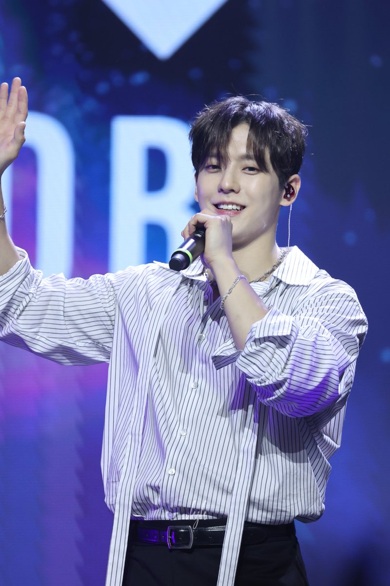 jackdoan0610's tweet photo. 20251031 Korea SpotLight 2025 in Vietnam
#BTOB #MINHYUK #Vietnam #HoChiMinhCity https://t.co/OBqfZog4Zb