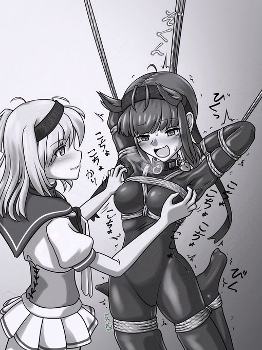 タイツの日

全身タイツの上から触られるのは、指がよく滑って気持ちいいよね! 