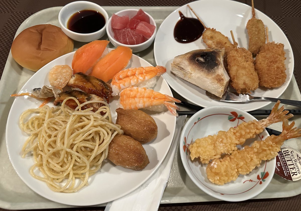 日曜日のリンクスは土曜に比べてゆったりなのに、本日は満満満席