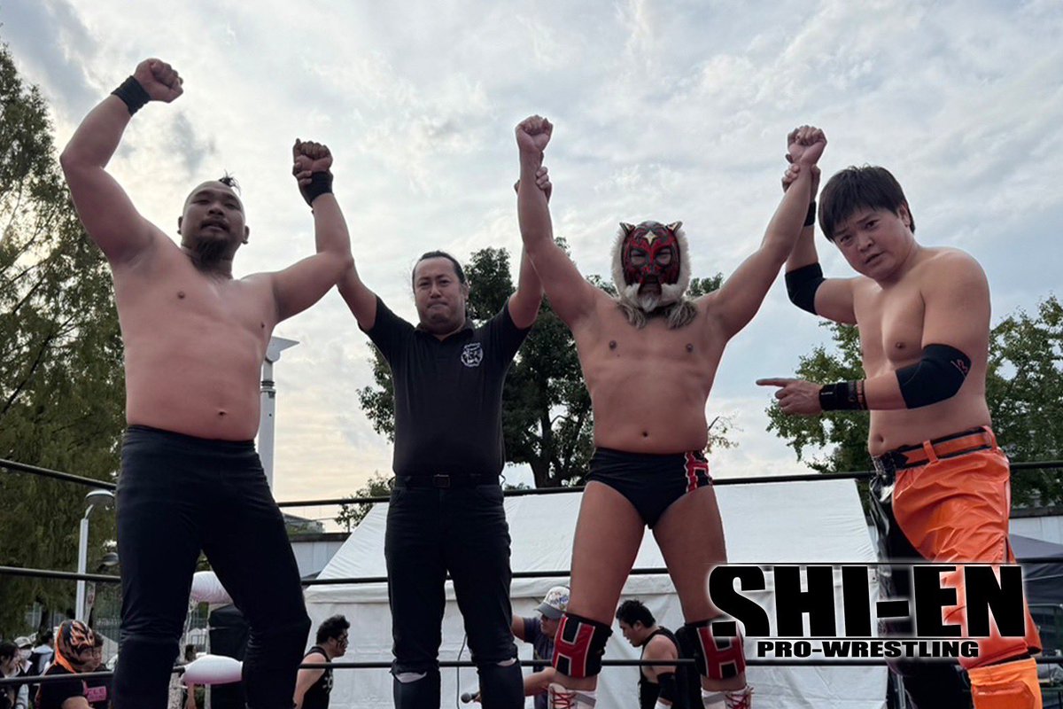 shi_en_'s tweet photo. 8年ぶりとなるナニワ区民まつり大会、ご観戦いただいた皆様ありがとうございました！

▼本日の試合結果はこちら→
https://t.co/OUqeCrTFv2

次回大会は、11/9(日)上本町ハイハイタウンとなります。

#紫焔 https://t.co/rH1jKc5ZIK