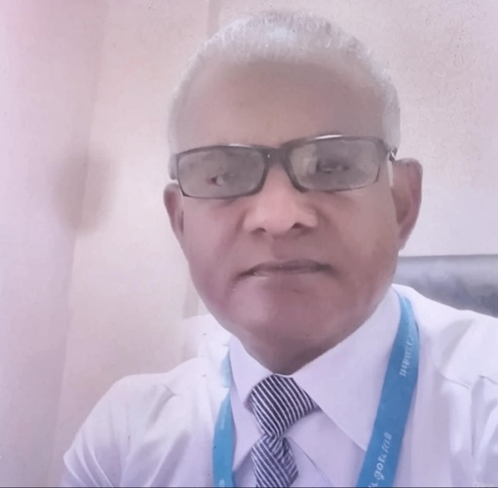 HKurusee's tweet photo. Confirmed

It was IGMH Deputy Director Mohamed Saeed (Fiyoaree Saeed) that raped a girl inside a basement prayer room last week. 

The girl reported it to police days later so police told her they can no longer gather any evidence and now the case is dead. Management is totally silent about this.