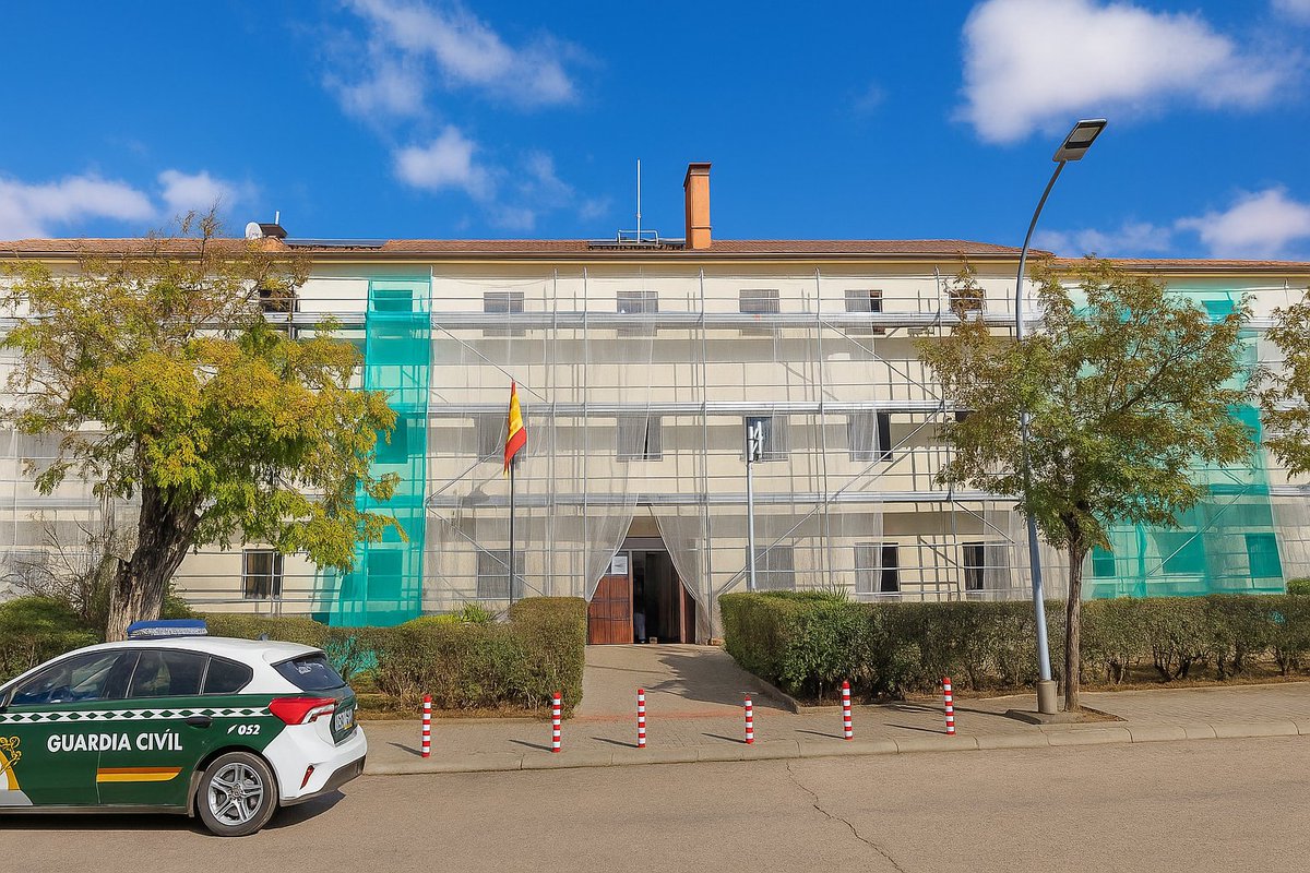 informativos's tweet image. La Guardia Civil obtiene el sello REDUZCO que certifica el descenso efectivo de su huella de carbono&quot; La Guardia Civil ha sido distinguida con el sello REDUZCO por la Oficina Española de Cambio Climático (OECC), organismo adscrito al Ministerio para la ...
informativos.net/?p=56603&amp;amp;fsp_s…