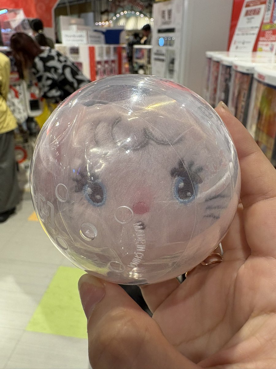 ももあ tweet media