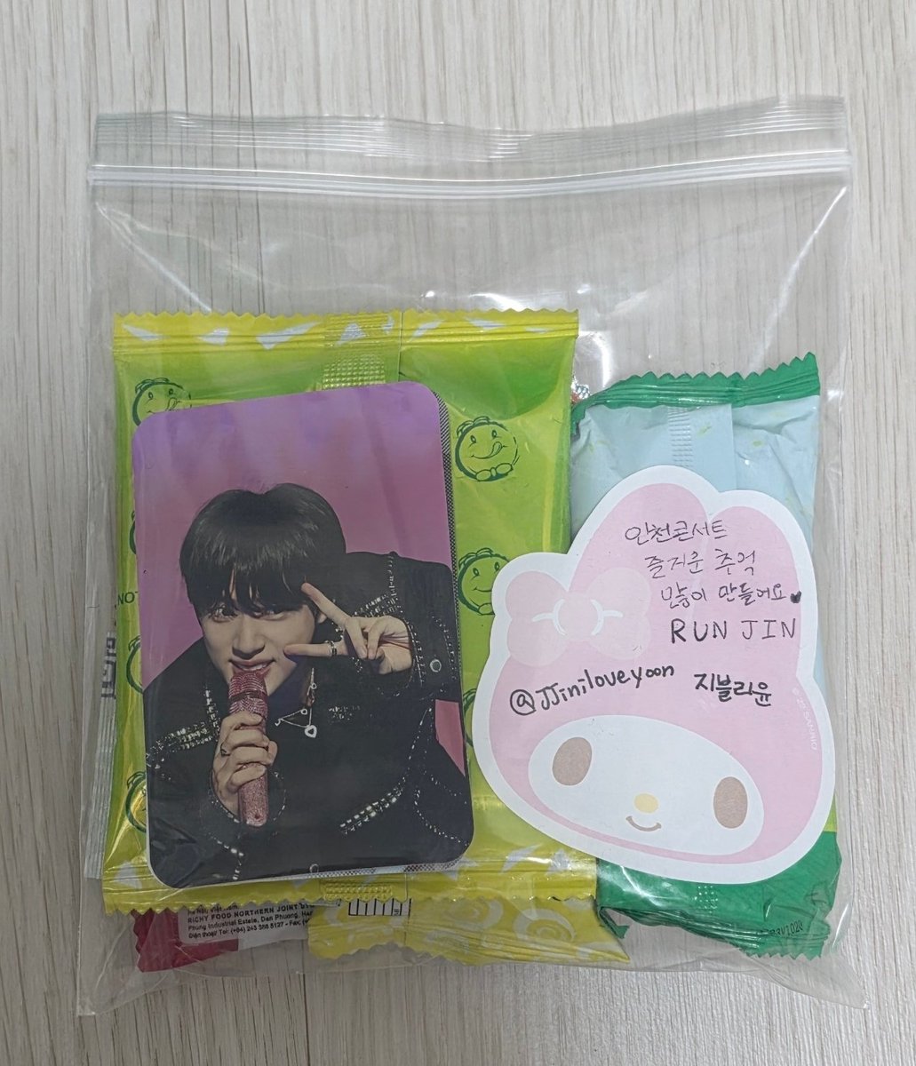 💜방탄사랑보라💜 tweet media