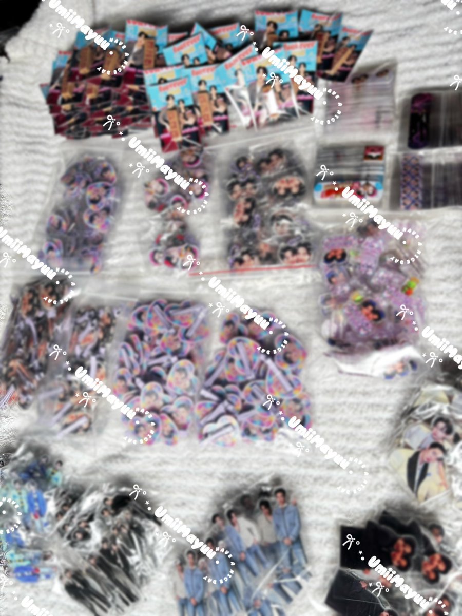 umiimayuu's tweet image. มาสปอย giveaway งาน #MaxkyBas1stFM
ตย กิ๊ฟ พกจ ถนอมสาย สแตนดี้ พลาสเตอร์ ยาดม ลูกอม ธูป แทททู…คำถาม แจกยังไงให้หมด🤔
กติกา + รายละเอียดเดี๋ยวมาลง กดติดตามไว้น้าาา~~
#maxky_rp #บาสเด็กอ้วนที่แท้จริง #maxkybas