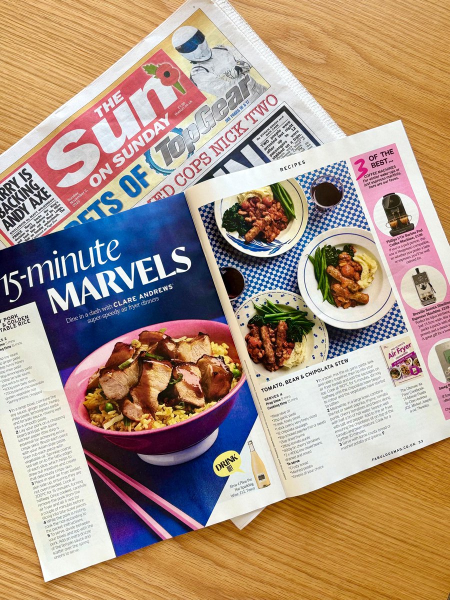 AirFryerUk's tweet image. Feeling so proud to see two recipes from my new cookbook 15 Minute Feasts featured in @Fabulousmag today! 💜
Quick, easy and full of flavour.. just how I like it. Have you pre-ordered your copy yet?
#15MinuteFeasts #Cookbook #FabulousMagazine #HomeCook #QuickMeals @michaeljbooks