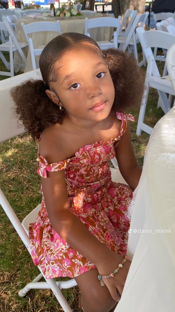 Eathisazz3379's tweet image. Somebody give me my mixed baby 🥺🥰