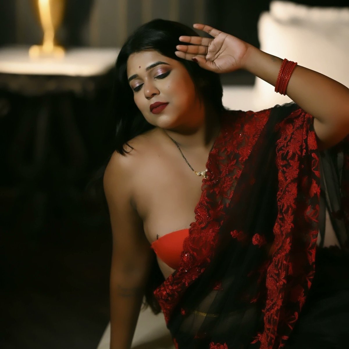 Saree hottness💕📍join this link 

riiya.syke.club

SixYardsOfElegance

#SareeLook

#SareeStyle

#SareeFashion

#SareeDraping

#BlackSaree 

#SareeBlouse

#ModernSaree

#TimelessBeauty

#ElegancePersonified