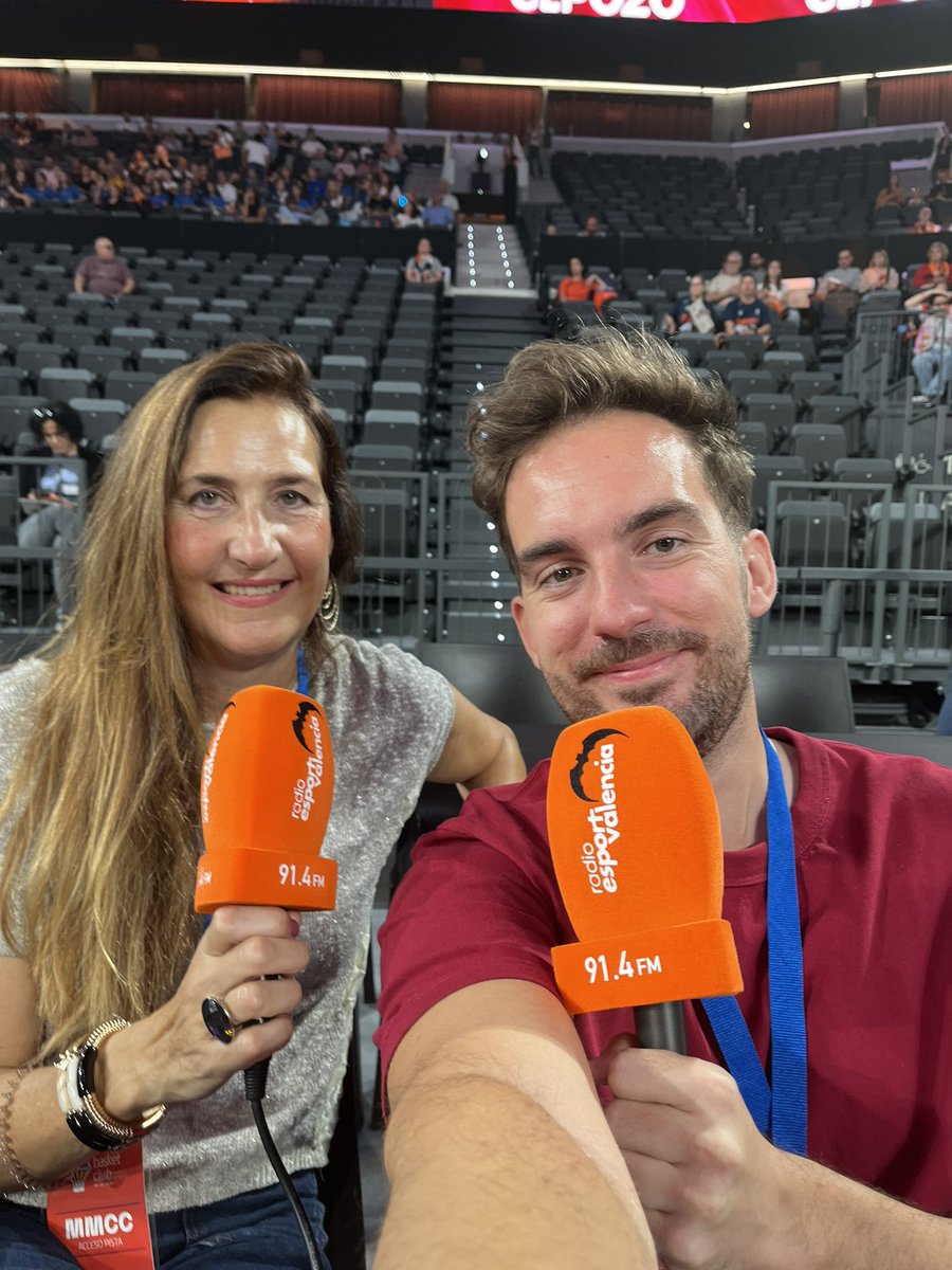 Arranca la retransmisión del <a href="/valenciabasket/">Valencia Basket Club</a> 🆚<a href="/MovistarEstu/">Movistar Estudiantes</a> en la 91.4FM 🏀🍊

🎙️<a href="/abelaguado_/">Abel Aguado</a> 
🗣️<a href="/AlonsoPiluca/">Piluca Alonso</a> 

🎧91.4FM y radioesport914.com