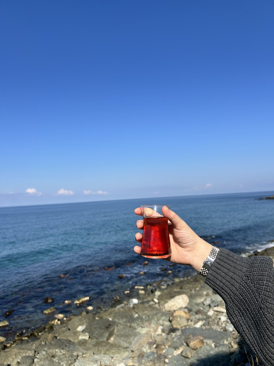 Güncel playlist
Karadeniz
Semaver 
Çay 
Pazar 
10/10 aktivite 💙
