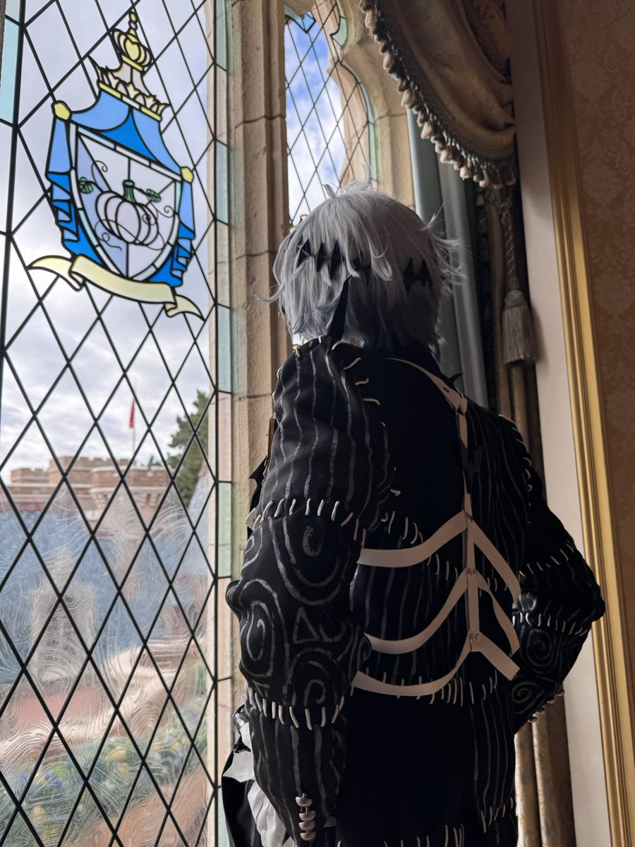 GarDHalloween's tweet photo. いつもの場所UPしないと成仏できない！
これで成仏🪦👻 https://t.co/xoYi4Y8zU3
