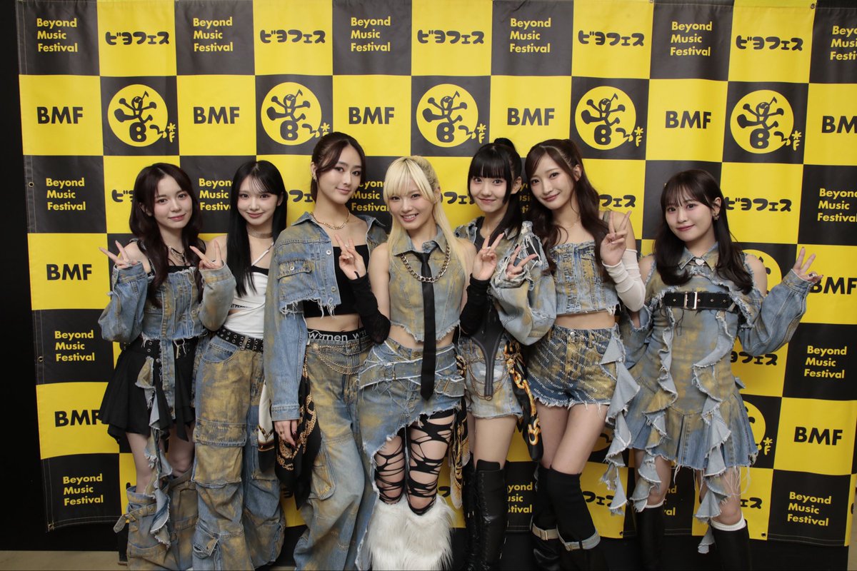 Girls2さん！
小雨降る中会場を盛り上げてくれました！
キレッキレのダンス最高でした！ありがとうございます！会場の皆さん風邪ひかないように〜

#いぎなり東北産 
#Girls2 
#juicejuice