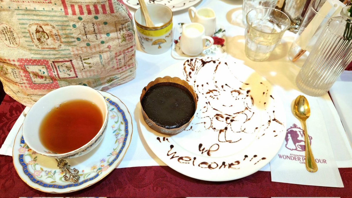 maidexyne's tweet photo. I had a lovely first experience at Wonder Parlour today! The food was yummy and the tea kept me warm the rest of the evening. ☺️ Such amazing service, and such care and love to my dollfie as well!
Thank you so much! @wonderparlour 🙏🤍 https://t.co/rEARHaBXws