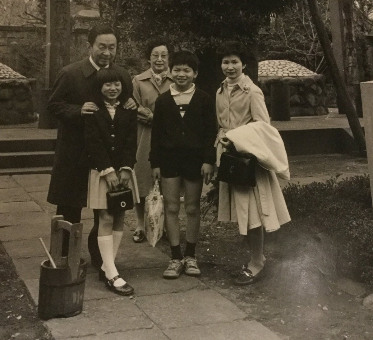 祖父母の結婚式(1938年〜昭和13年)の写真と 幼き母 この写真を見た時