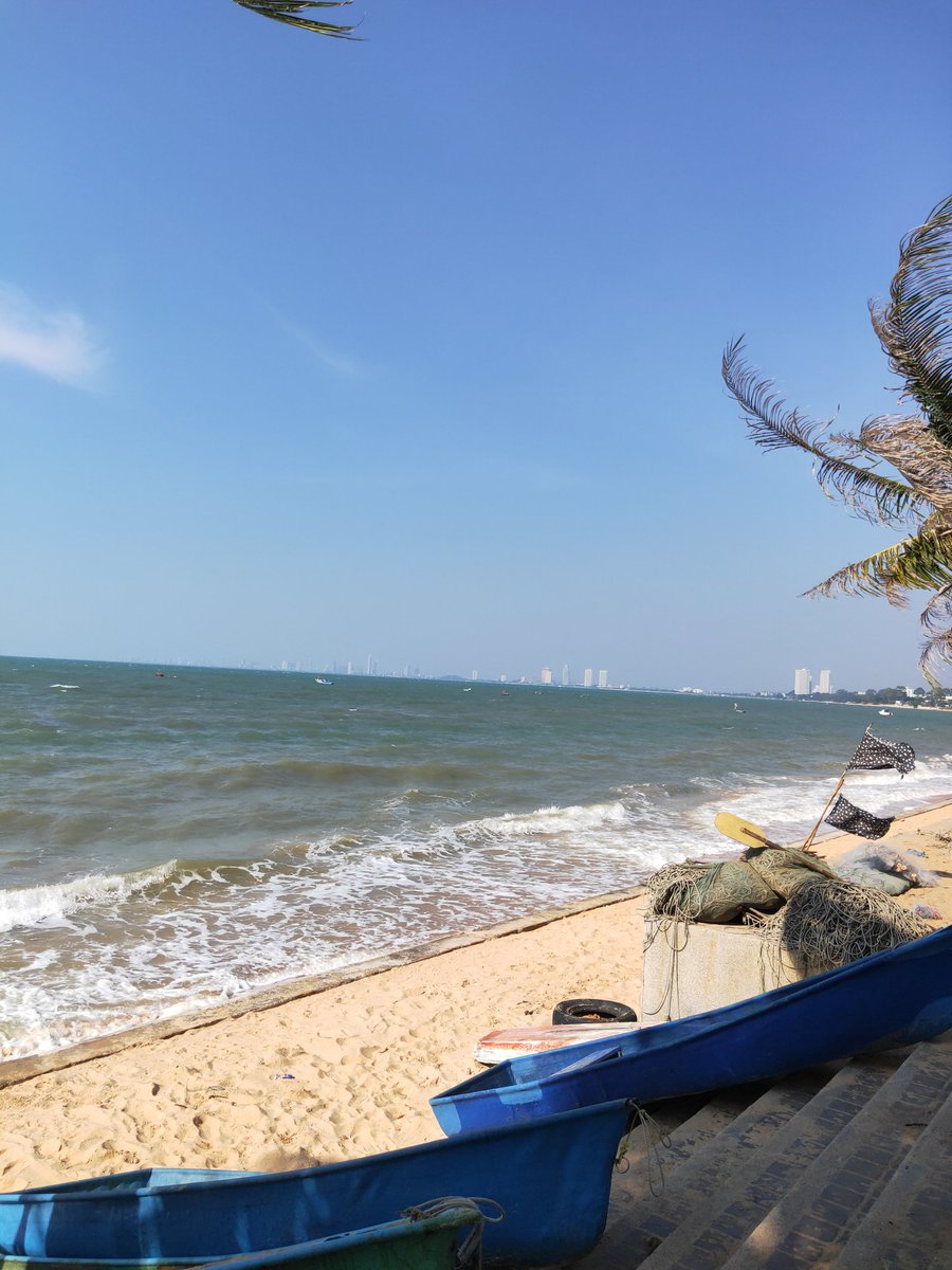 อยากนั่น อยากนี่ อยากมีหมาแก่ ที่เอาใจเก่งจังค่ะ ฮิวใจหน่อย #บ่อวิน #ห้วยปราบ #มาบยางพร #ปลวกแดง #อมตะซิตี้