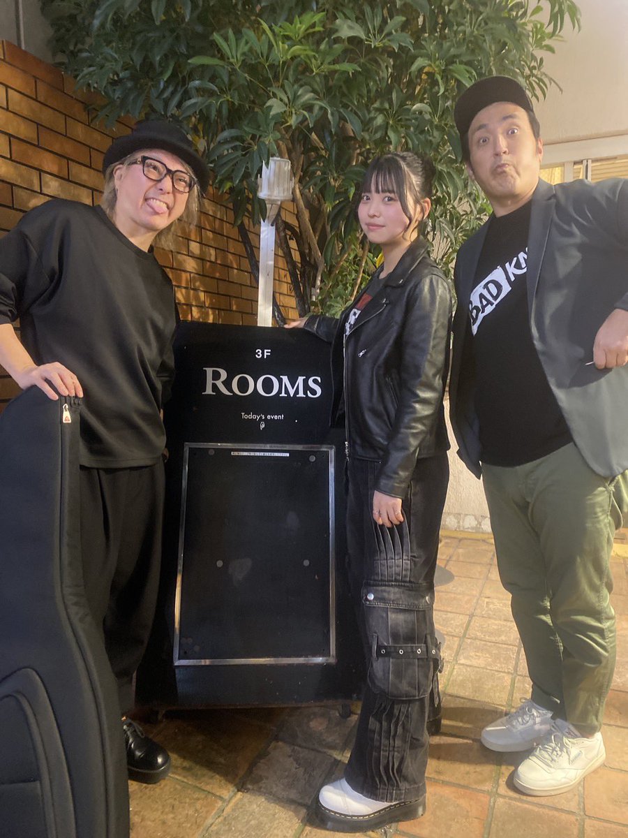 GBB_AYAKA's tweet photo. SMP Fukuoka 2025
(Shiseido Music Party Fukuoka)
アコースティック編成で松隈さんと轟さんと出演させていただきました！🎤

一緒に掛け声や手拍子をしてくださり、優しい方々に囲まれて、とてもあたたかい空間で歌えました🫶

資生堂の皆様、ありがとうございました🥰

 #GBB  #Buzz72+  #SMP https://t.co/a0CfSNGB2w