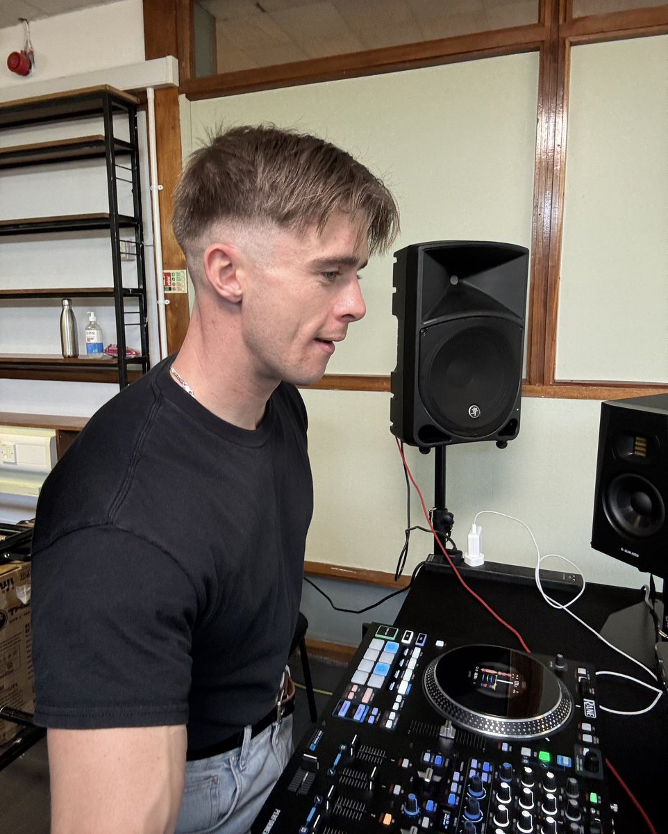 DJ Methodz tweet media