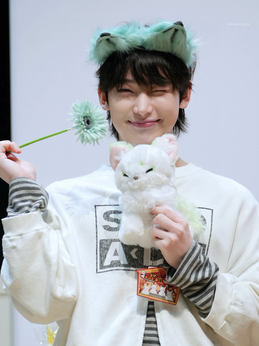 mogmogjo's tweet image. 251101 ENHYPEN プレサ
#SUNOO #선우 #ソヌ