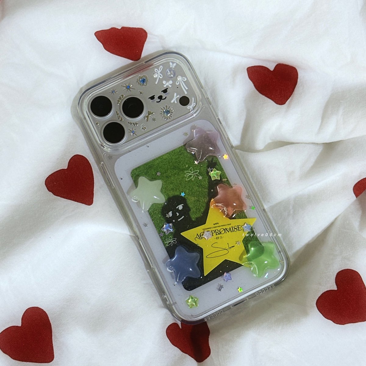 twelve05cm's tweet photo. so i finally got a new phone... and i love it so much :') https://t.co/GLIZC7zn7x