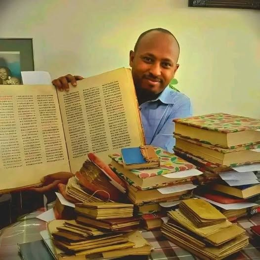 AbrarSuleiman's tweet photo. ግዙፍ መንግሥታት ይመጣሉ ይሄዳሉ፥ አንዳቸውም ዘላቂ ተቋማት አልተውም!
የ #ኢትዮጵያ ኦርቶዶክስ ተዋህዶ ቤተክርስቲያን ለሺህ አመታት የቆየ የአፍሪካ ትልቁ ህዝባዊ ተቋም ነው!

ቤተክርስቲያኒቷ ለዘመናት ያከማቸችው እምቅ የእውቀት ሀብትም አላት! https://t.co/Ir5yoyfGLt
