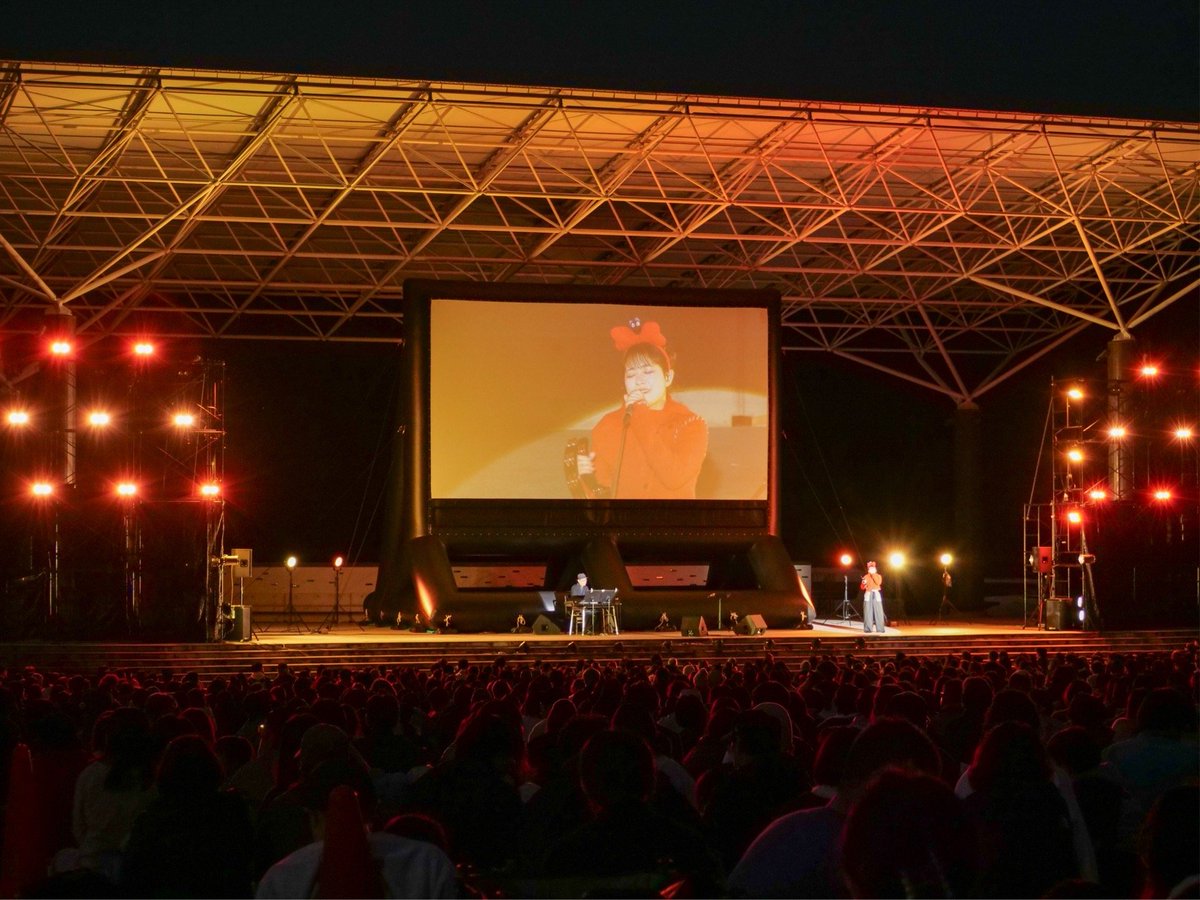 今年の「野外上映会＆コンサート」が終了いたしました。たくさんのご参加ありがとうございました。今回、コンサートを演出いただいた武部聡志さんが手掛けるアルバム「ジブリをうたう その２」は、来年２月に発売となります。こちらもお楽しみに。ghibliwoutau.com