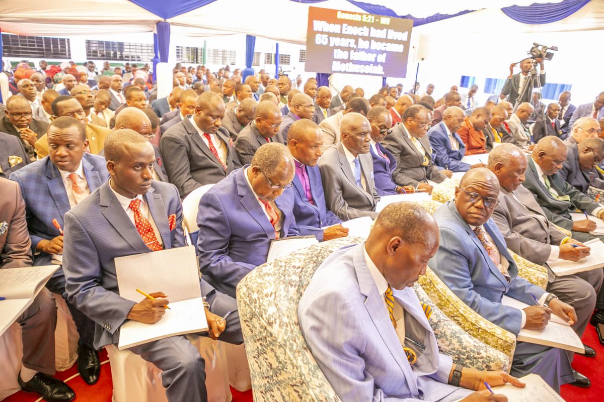 lydiaokello93's tweet photo. #MightyThanksgiving
You shall have no other gods before Him — not tribe, not title, not wealth. God alone is worthy of your loyalty and worship. https://t.co/EAEX6XxHL0