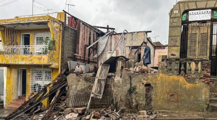 LamelasOrtiz's tweet image. Yo estoy aquí para recordártelo.
#CubaEstadoFallido
#SOSCuba
La dictadura ha destruido a #Cuba.