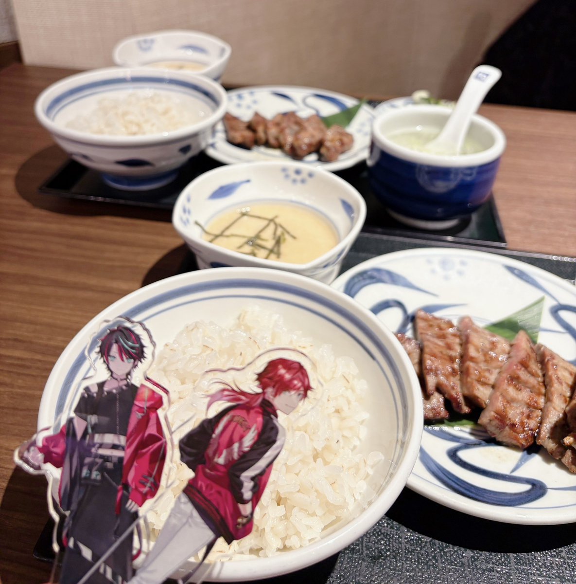 bugcvsz's tweet image. 初ねぎし食べた🪄︎︎◝✩