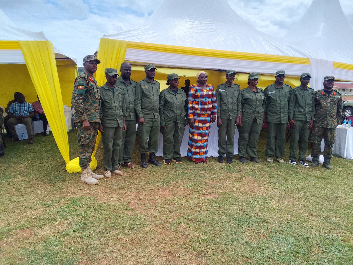 076266Cosmas's tweet photo. State minister of veteran affairs Ms HUDA abson on 1st November passed out 250 united children of armed forces at NAALI kyankwanzi
What do you say https://t.co/0oQlDTjOs2