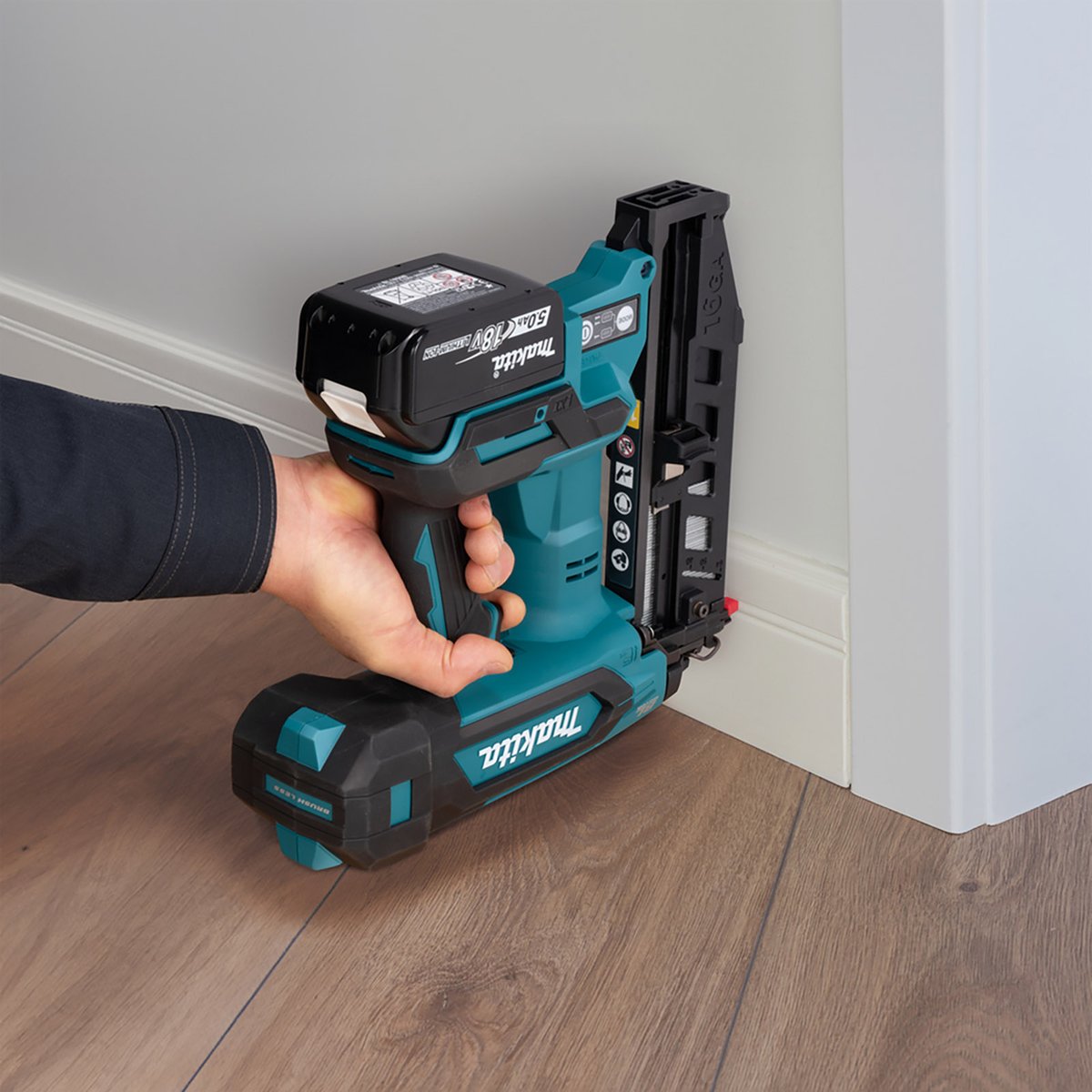 Featured on page 12 of the latest issue of Panel, Wood 7 Solid Surface: "Makita nails it again with new 18V LXT brushless finishing nailers" <a href="/MakitaUK/">Makita UK</a> . pawprintuk.co.uk/1125std.pdf