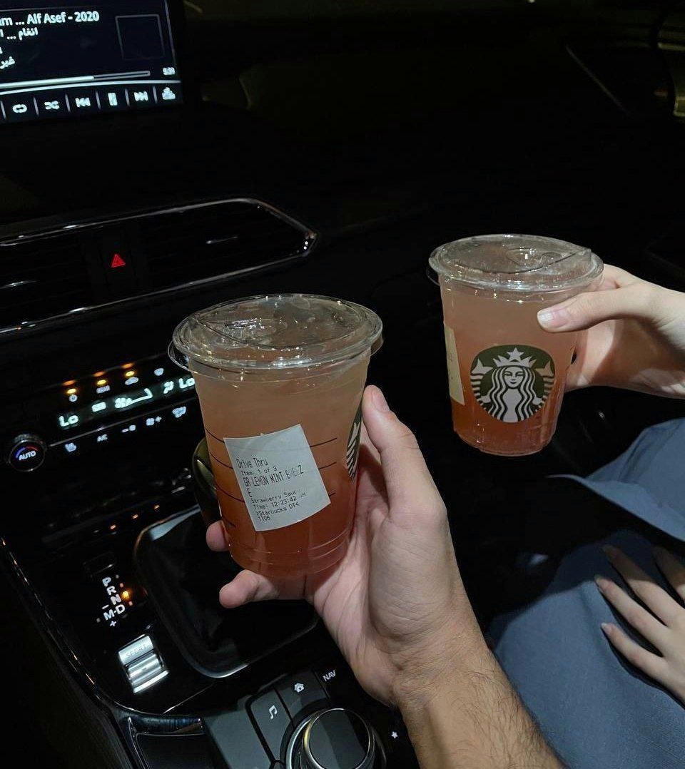 لم تكن الأخت مجرد لقب بين أفراد العائلة ،
بل كانت دوما رفيقة الروح ، وملجأ القلب حين تضيق بك الدنيا ❤️.