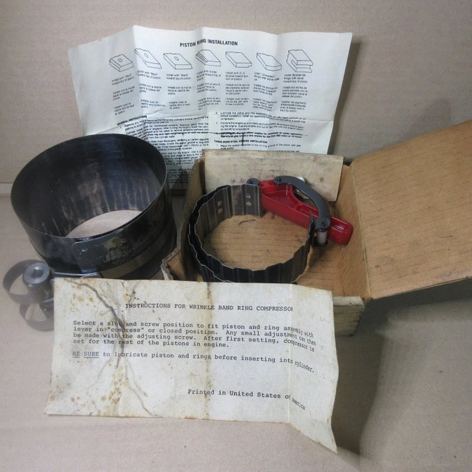 rusticrelics04's tweet photo. Vintage CRAFTSMAN Ratchet Type Piston Ring Compressor Blue Point RCW-60 Wrinkle https://t.co/Suw7MzZipK #eBay via
@eBay
#VintageTools #CraftsmanTools #BluePoint #AutomotiveTools #MechanicTools #GarageFind #ToolCollector #MadeInUSA #VintageCraftsman #SnapOnTools #ClassicTools https://t.co/4iy171mKzN