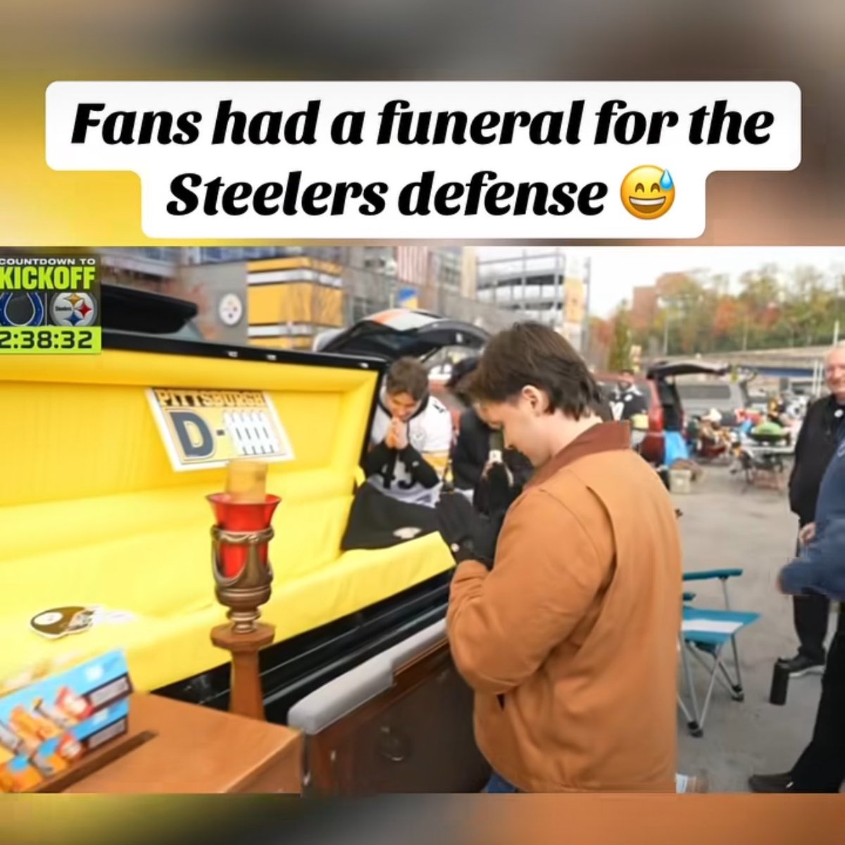 bepryor's tweet image. Featured on ESPN’s NFL Countdown: fans are having a funeral for the Steelers defense at a tailgate outside Acrisure Stadium this morning 

instagram.com/reel/DQj1a_mkZ…