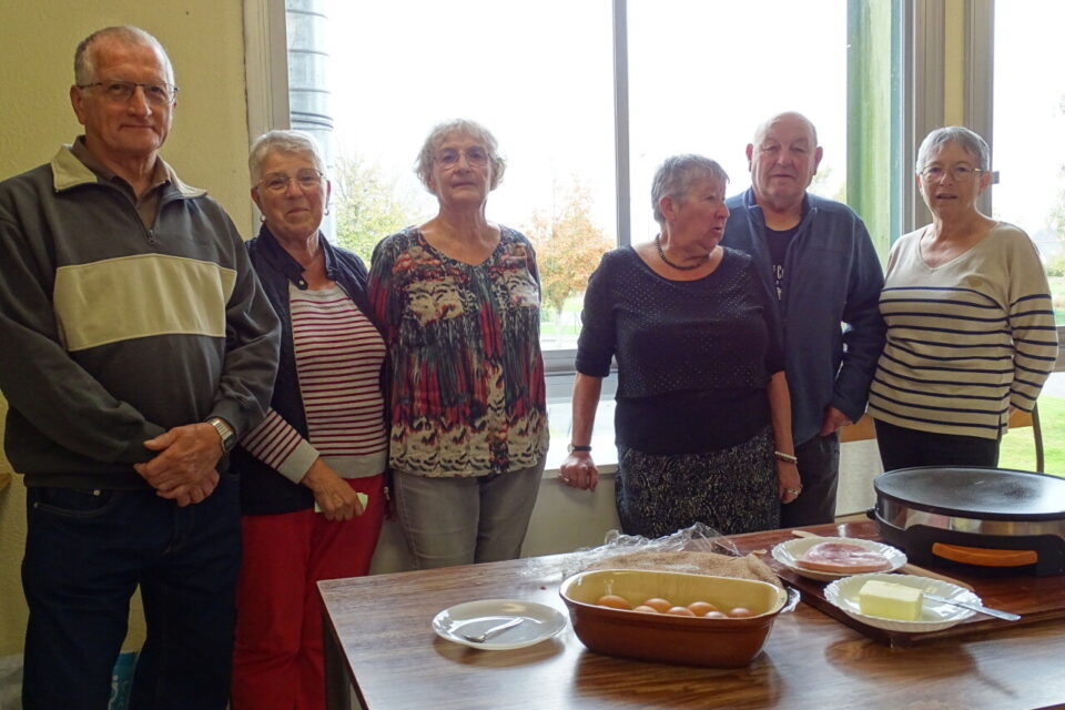 Côtes-d’Armor : crêpes et galettes à volonté avec ces bénévoles actu.fr/bretagne/saint…