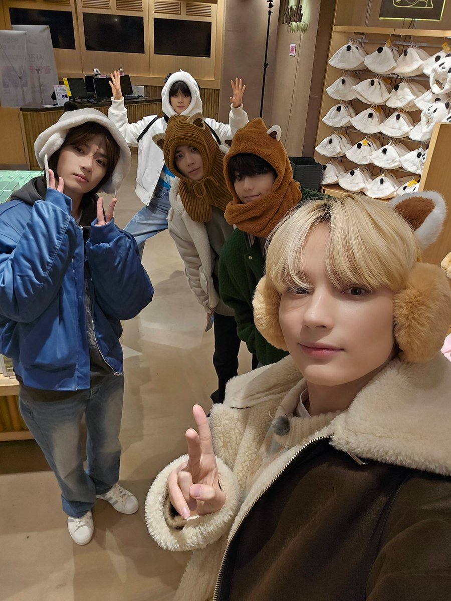 TXT Charts tweet media