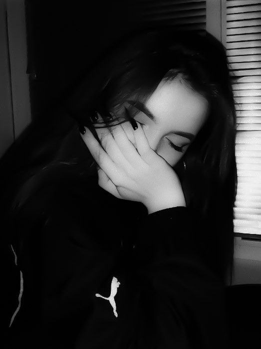 میرے نظریات مجھے تنہا کرتے ہیں
منافق ہو جاؤں تو ابھی بھیڑ لگ جائے
🥀🫠💯
#Aliyakhan