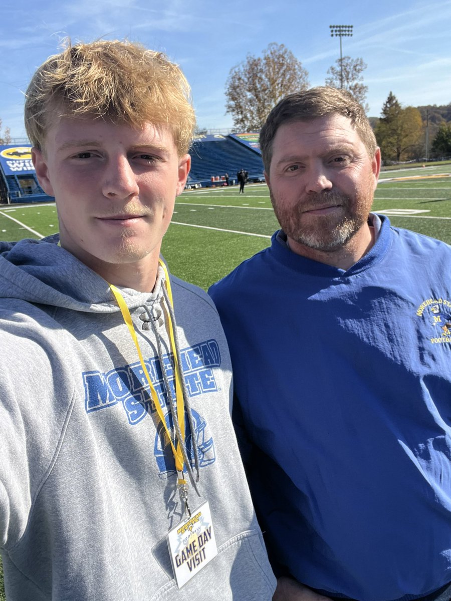 carsonherbst8's tweet image. I had a great time watching @MSUEaglesFB do their thing Saturday. Thank you @CoachJermAustin for making it happen. 
@C_Chap_SC @CoachWoodmanMSU @CoachEverhart @CoachTreadAWay @Coachweiss30