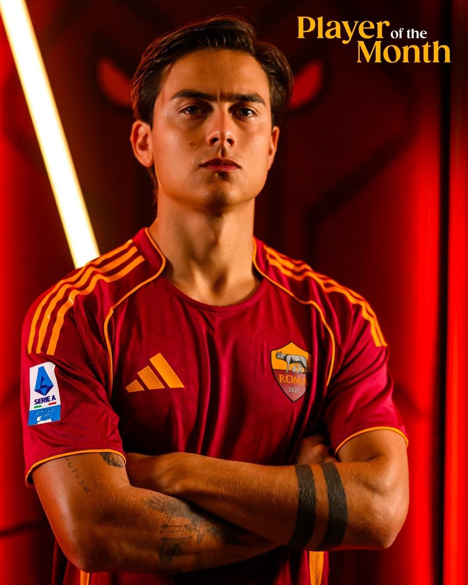 CFC_sisco's tweet image. Paulo Dybala your October player of the month #ASRoma🔴🟡
