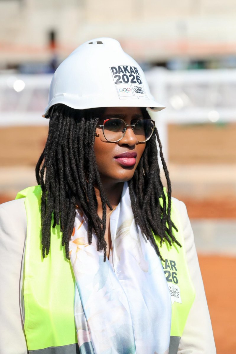 Après la cérémonie de dévoilement de la mascotte des JOJ 2026 et donc le lancement officiel du compte à rebours, nous avons accompagné ce jour, Son Excellence le Président de la République Bassirou Diomaye Diakhar FAYE lors de la visite des chantiers des JOJ 2026.

Le Sénégal