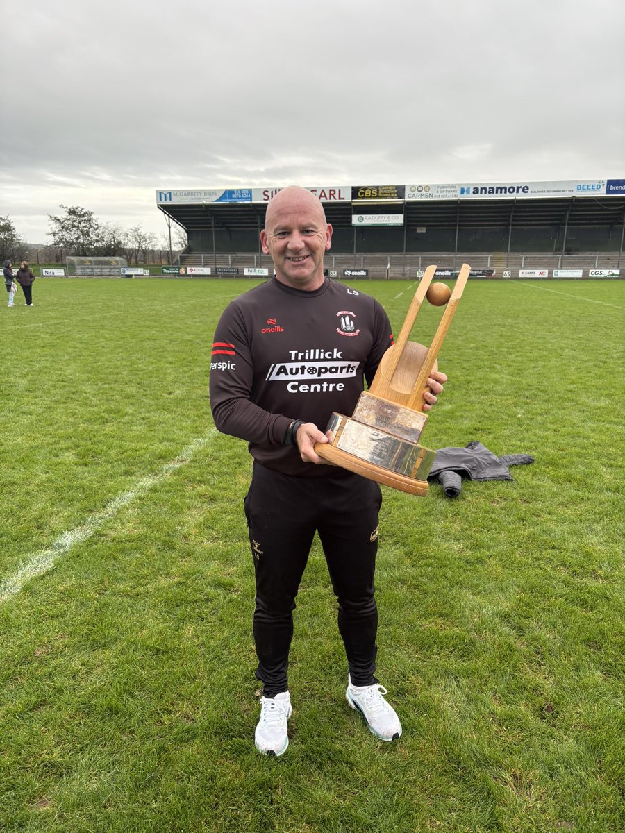 GaelicGKCOACH's tweet image. Season #3 with @TrillickGAC ✅
Great way to finish up with a Tyrone League Title 🏆
Privileged to work with such a driven and talented group of players and coaches. Proud to be part of this journey 🔴⚪ #alwayslearning 🙌🏼