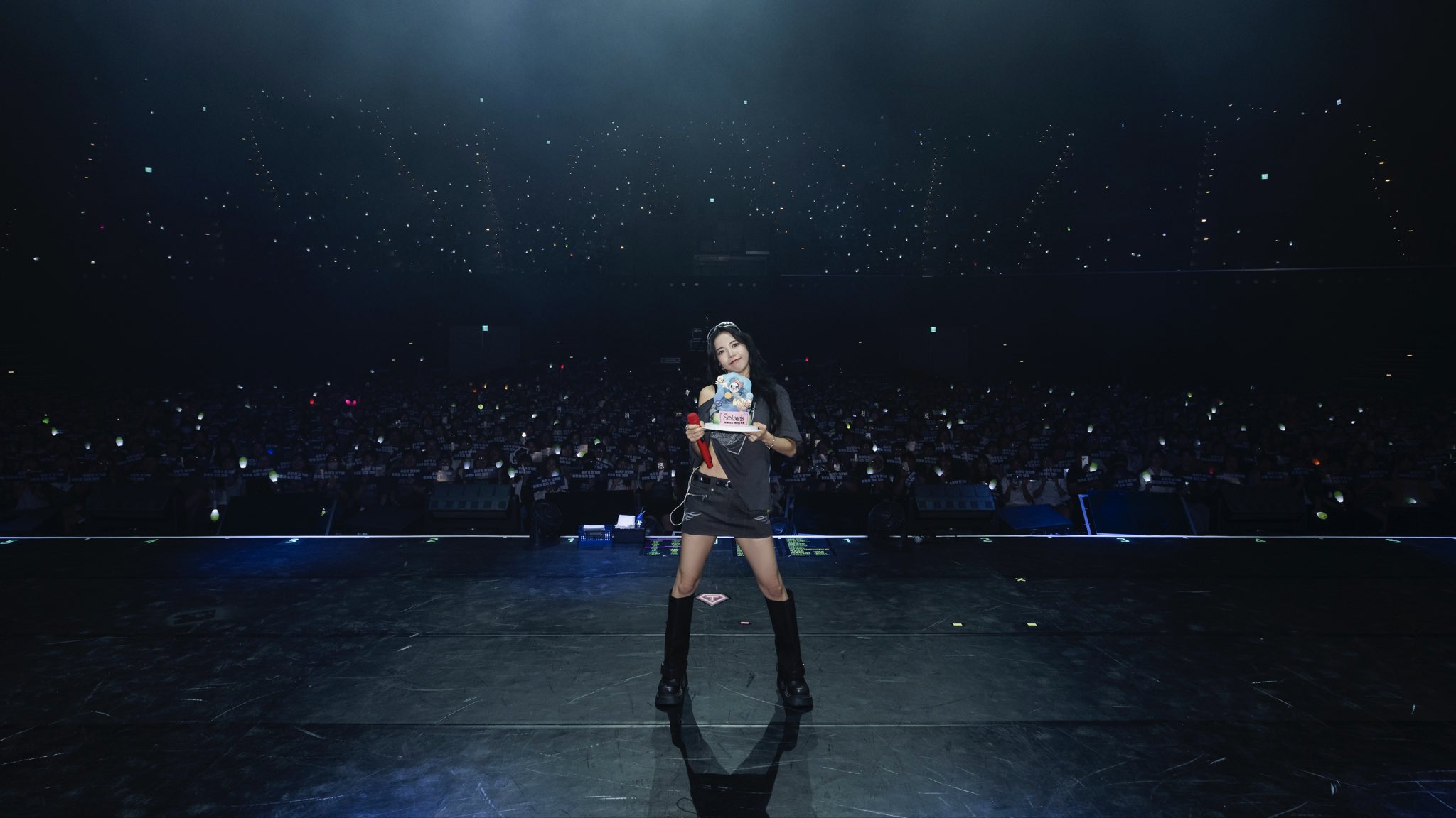 G4w5qwcaoAA9bLf?format=jpg&name=large