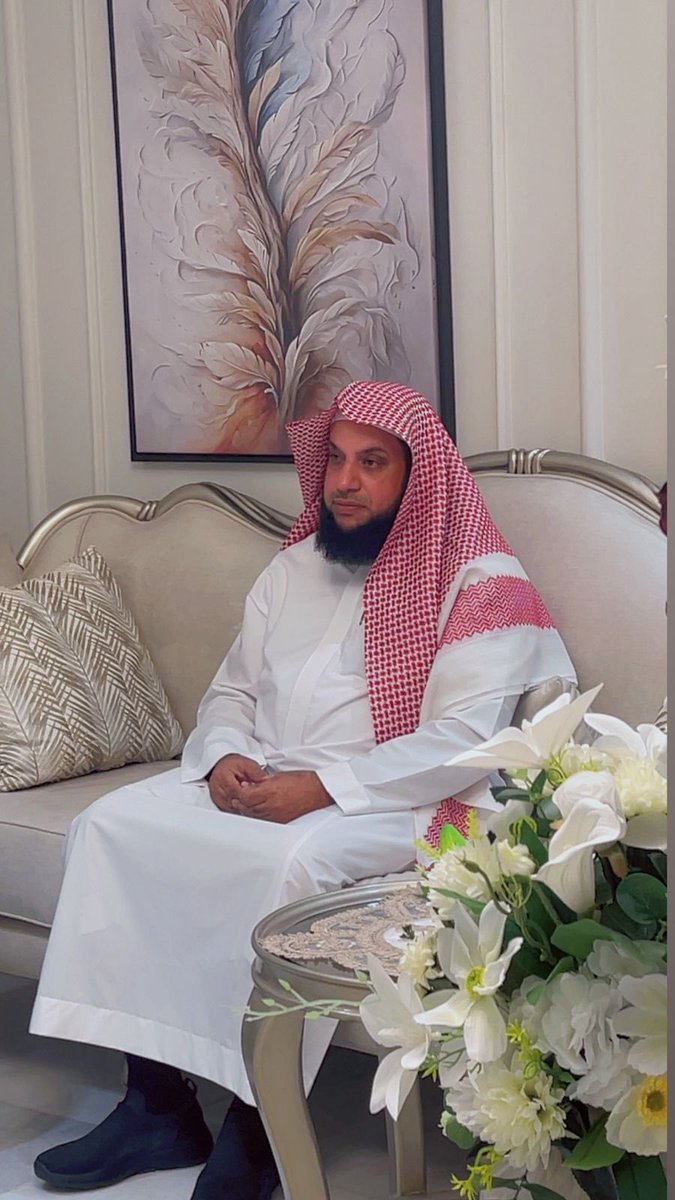 #ديوان_قبيلة_صبح 
مساهمة من رجل البر والإحسان الشيخ فنجال بن سلطان الشيباني .
 في #عتق_رقبتي_مقبل_ومرزوق_الصبحي
بشفاعة الشيخ جاسر بن  علي بن واهس الصبحي
مبلغ وقدره (200000) مئتا ألف ريال. 
تم إيداعها في الحساب الرسمي المخصص للدية
جزاهما الله خير الجزاء .