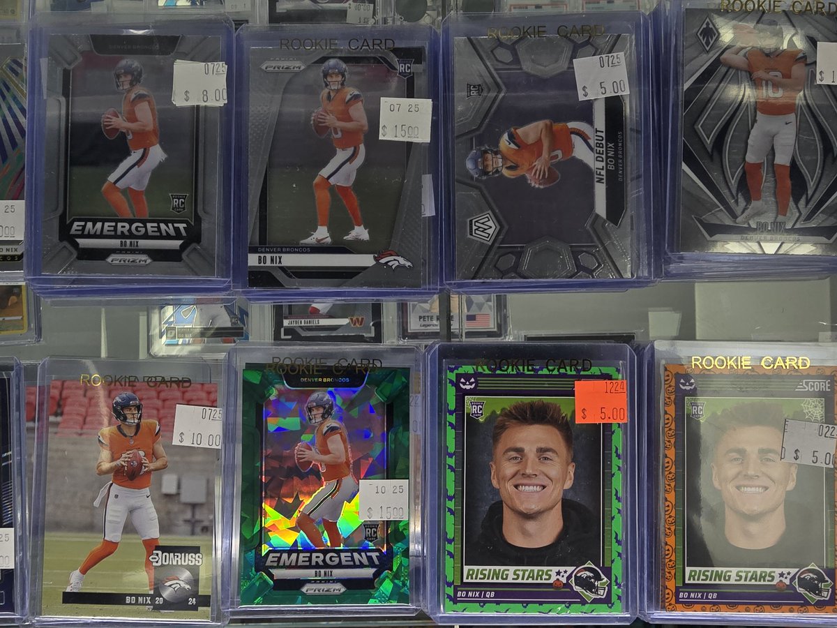 AllCsColorado's tweet photo. Broncos &amp; Bo Nix

The Broncos are in action today at 11am, taking on the Texans
-Broncos Cards: From vintage to modern, there’s something for every collector

DO YOU BO-LIEVE? Come through, grab your Bo Nix and Broncos cards, or find something for your own collection

Go Broncos! https://t.co/xyiWGZ8Q3d