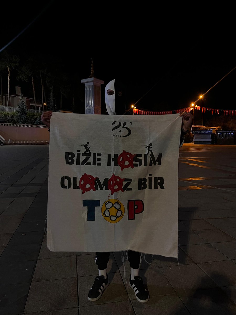 BİZE HASIM OLAMAZ BİR TOP!

#kampüslerdeunity 
#mammaliunity