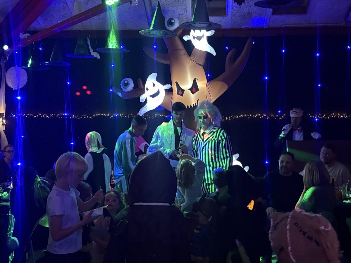 SCRColtsFC's tweet image. Great fun last night at our second Colts Halloween Event! Loved seeing everyone’s spooky costumes!! 🎃👻