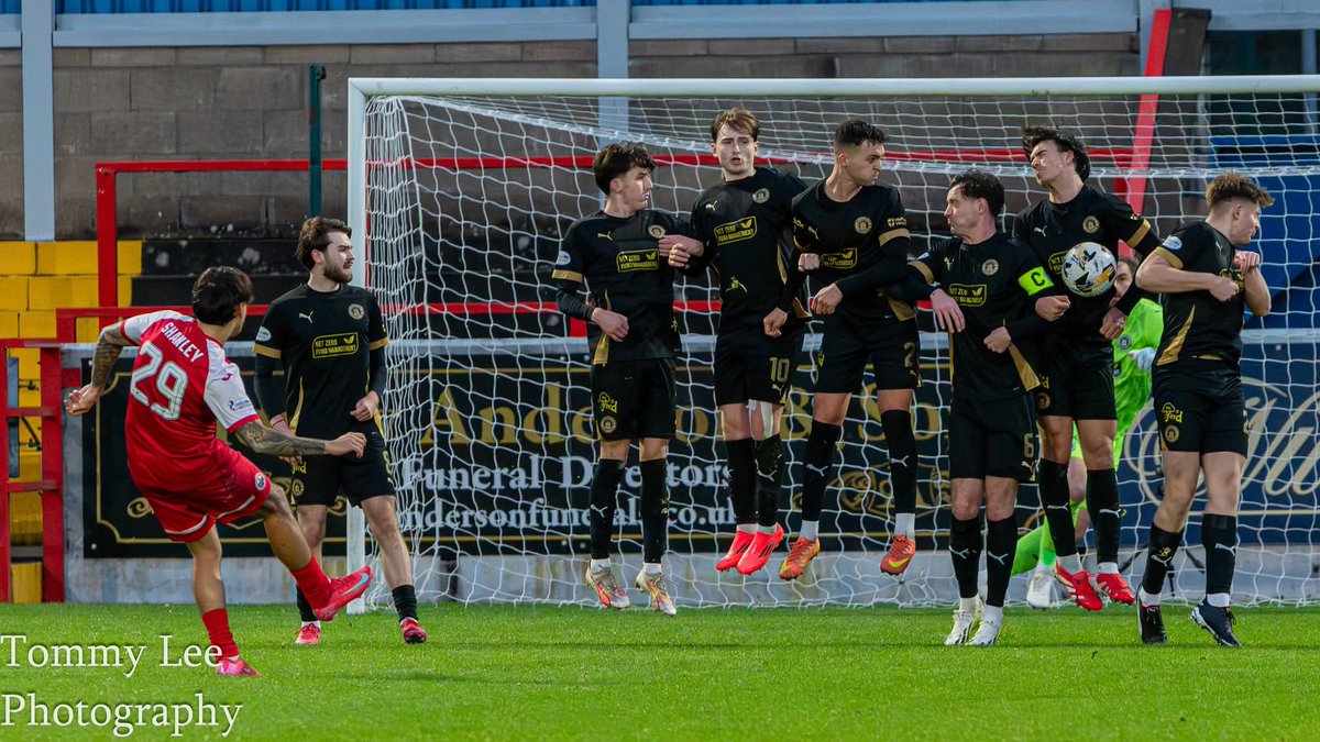 <a href="/Stirling_Albion/">Stirling Albion FC</a> 0 <a href="/EdinburghCityFC/">Edinburgh City FC</a> 1.
Photos from yesterdays <a href="/spfl/">SPFL</a> League 2 game at Forthbank Stadium.
facebook.com/media/set/?set…